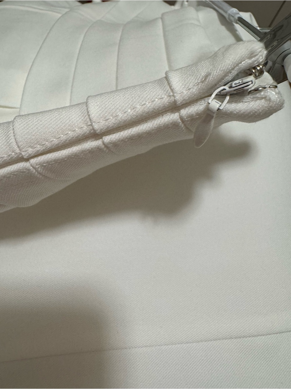 White high waist pleated waist band wide leg pants